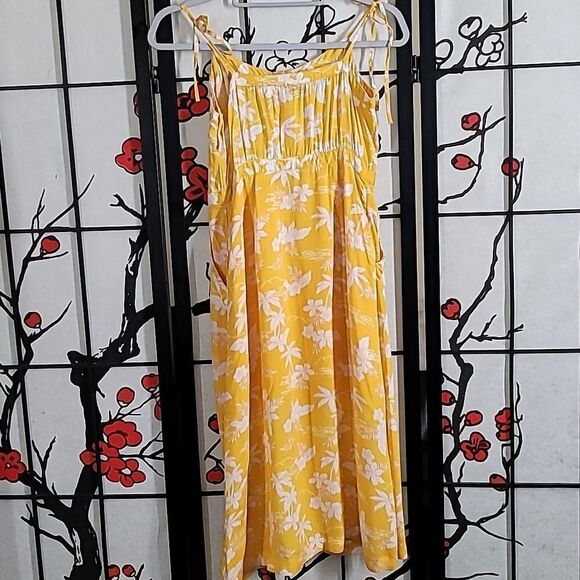 & Other Stories Tropical Yellow and White Floral Sundress - Picture 8 of 11